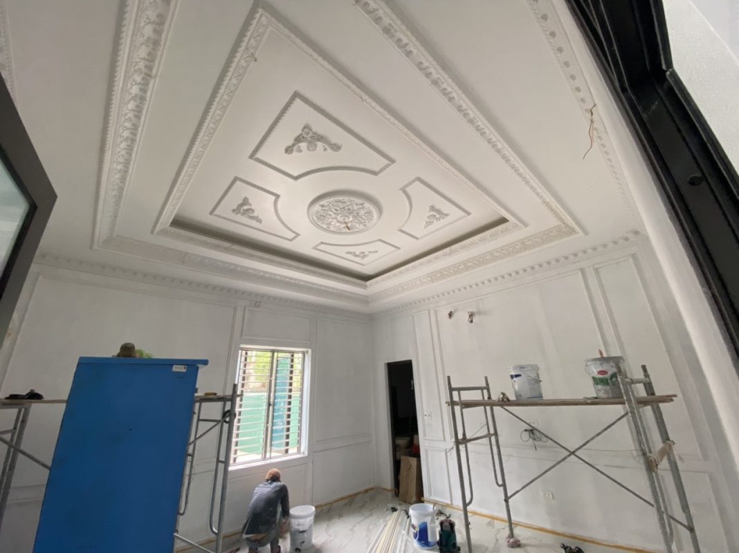 Công trình kết hợp cả 2 vật liệu làm trần và tường